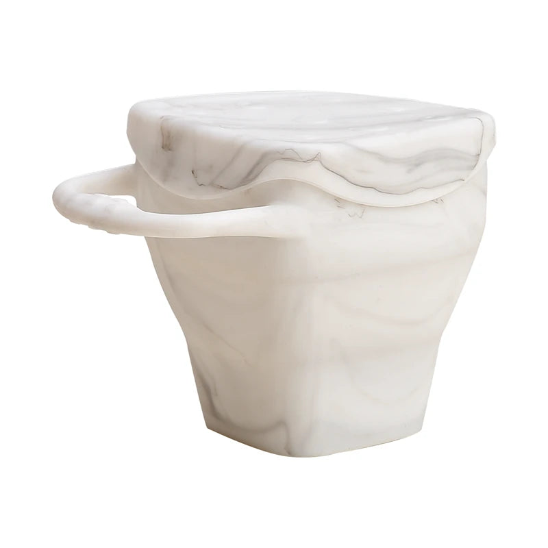 Copo de Snacks Dobrável em Silicone – Design Quadrado com Tampa