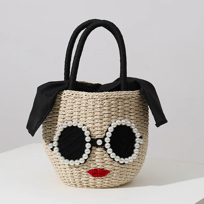 Bolsa de palha com rosto e óculos – estilo balde com detalhe em pérolas