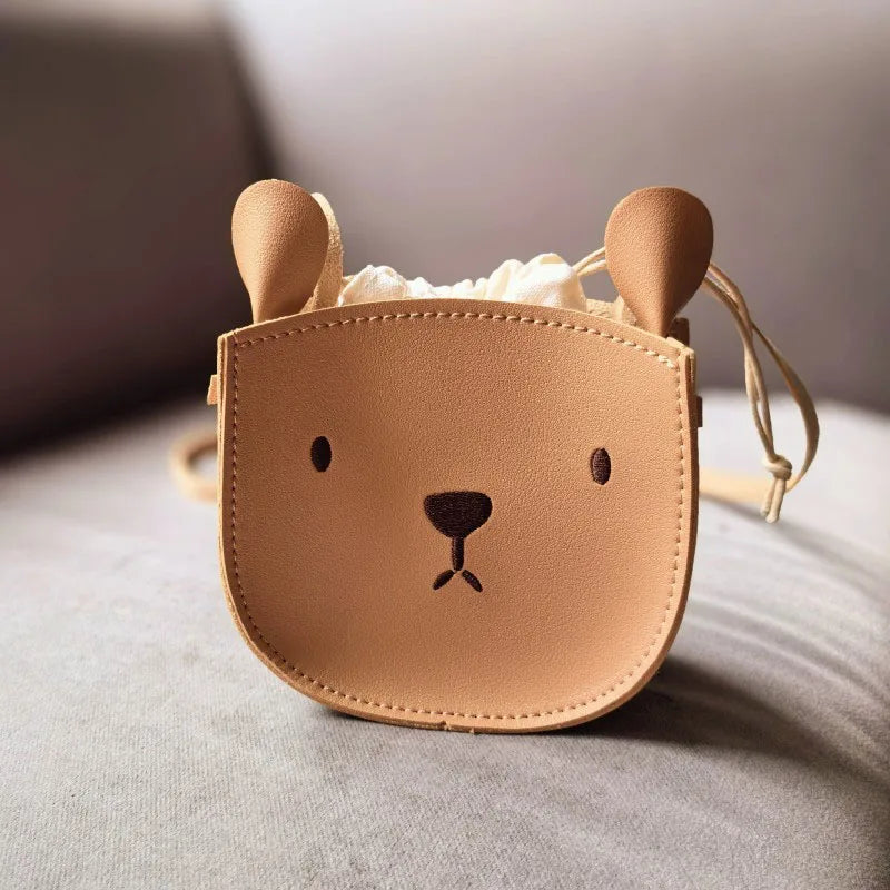 Carteira infantil Bear Bag – Um abraço em forma de bolsa