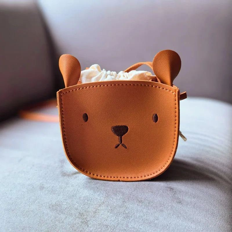 Carteira infantil Bear Bag – Um abraço em forma de bolsa