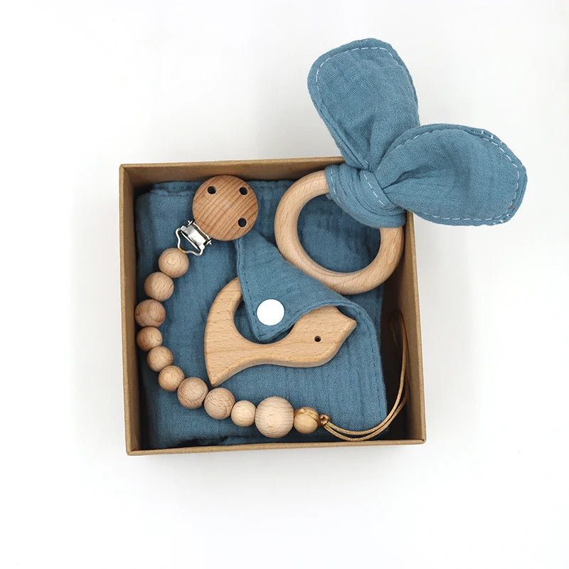 Conjunto de Presente - Mordedor, Toalha e Corrente para Chupeta