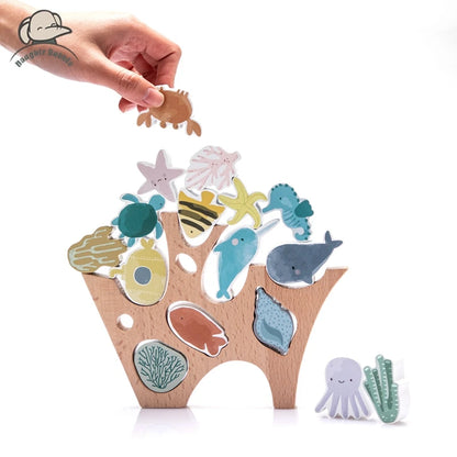 Jogo de empilhamento em madeira – Ocean Friends Montessori