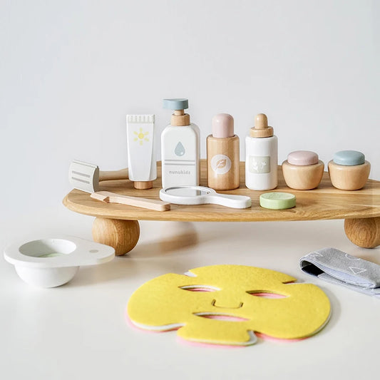 Kit de brincadeira em madeira – spa e maquilhagem com máscara facial