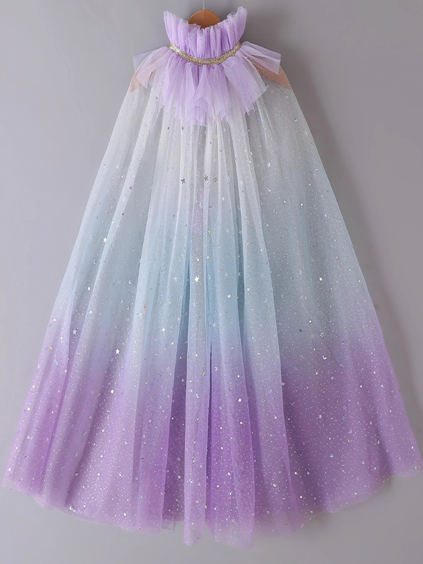 Capa arco-íris de tule com brilhos – fantasia mágica para meninas