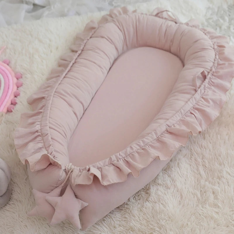 Cotton baby nest