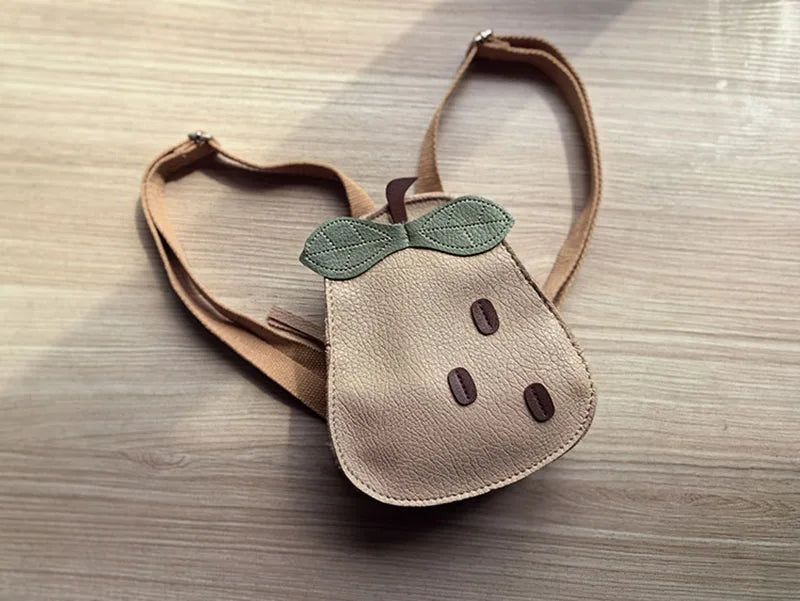 Mochila infantil em forma de abóbora e pêra – Estilo e doçura às costas