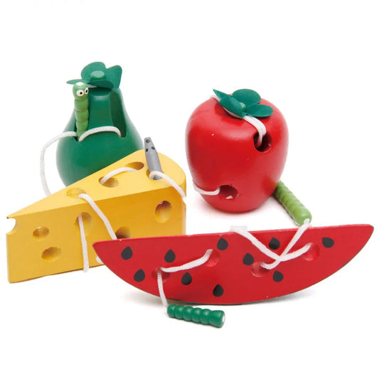 Brinquedos Montessori de Enfiar para Coordenação e Concentração