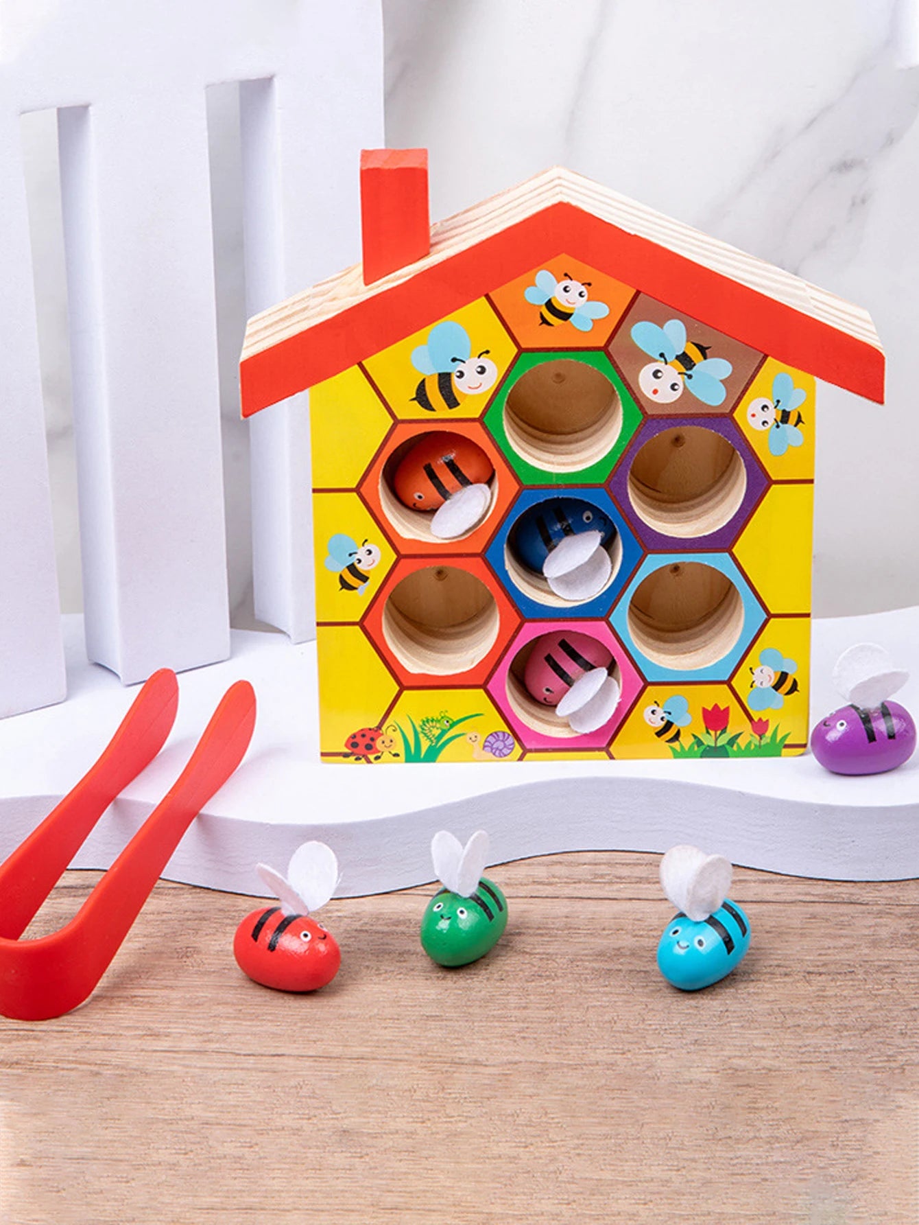 Bee Hive Match Game - Jogo de correspondência de cores em madeira