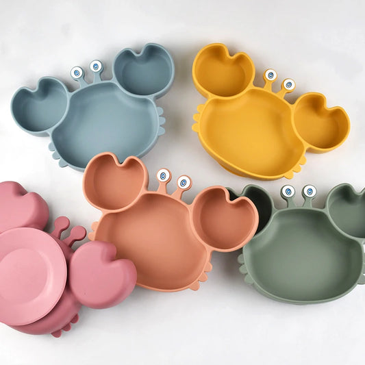 Prato Caranguejinho – Diversão com Patas e Cores à Mesa