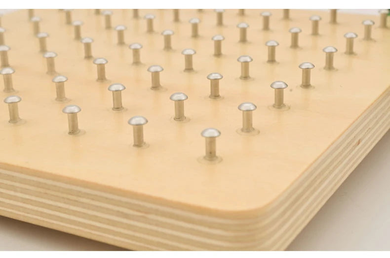 Wooden Geoboard Puzzle - Formas, padrões e criatividade sem limites