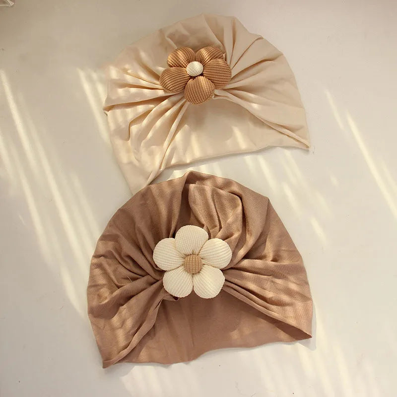 Conjunto flor de algodão – turbante + meias para bebé (0-12M)